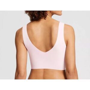 NWT True and Co seamless bra
